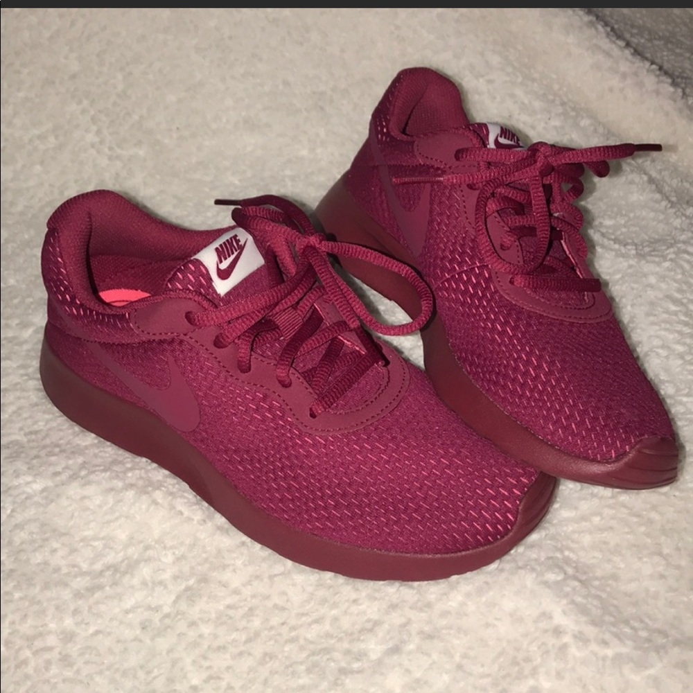 Nike shoes